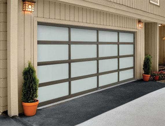 Picture of a garage door for Professional Door, Inc in Dublin, VA 